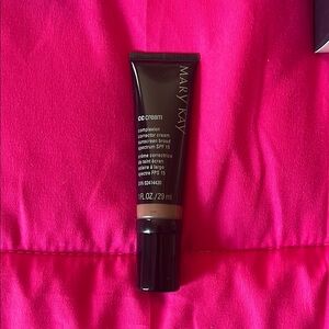 Mary Kay CC Cream - VERY DEEP